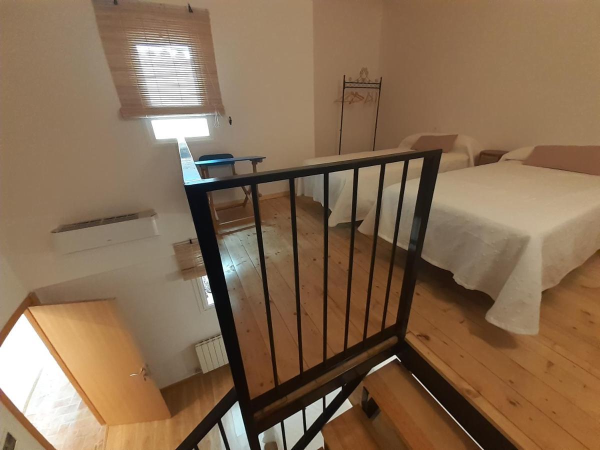 Bed and Breakfast Casa La Foradada Corbera Экстерьер фото