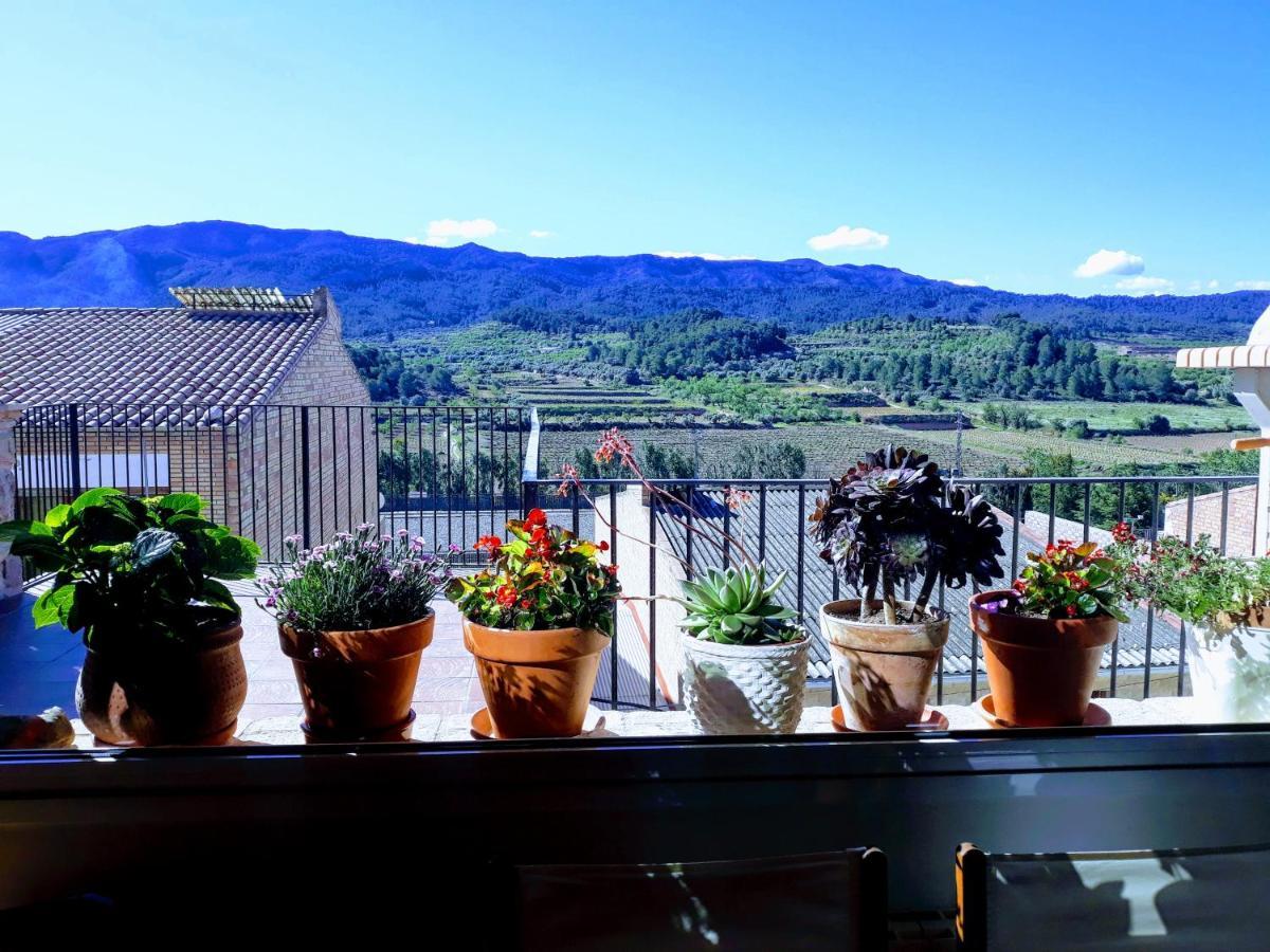 Bed and Breakfast Casa La Foradada Corbera Экстерьер фото